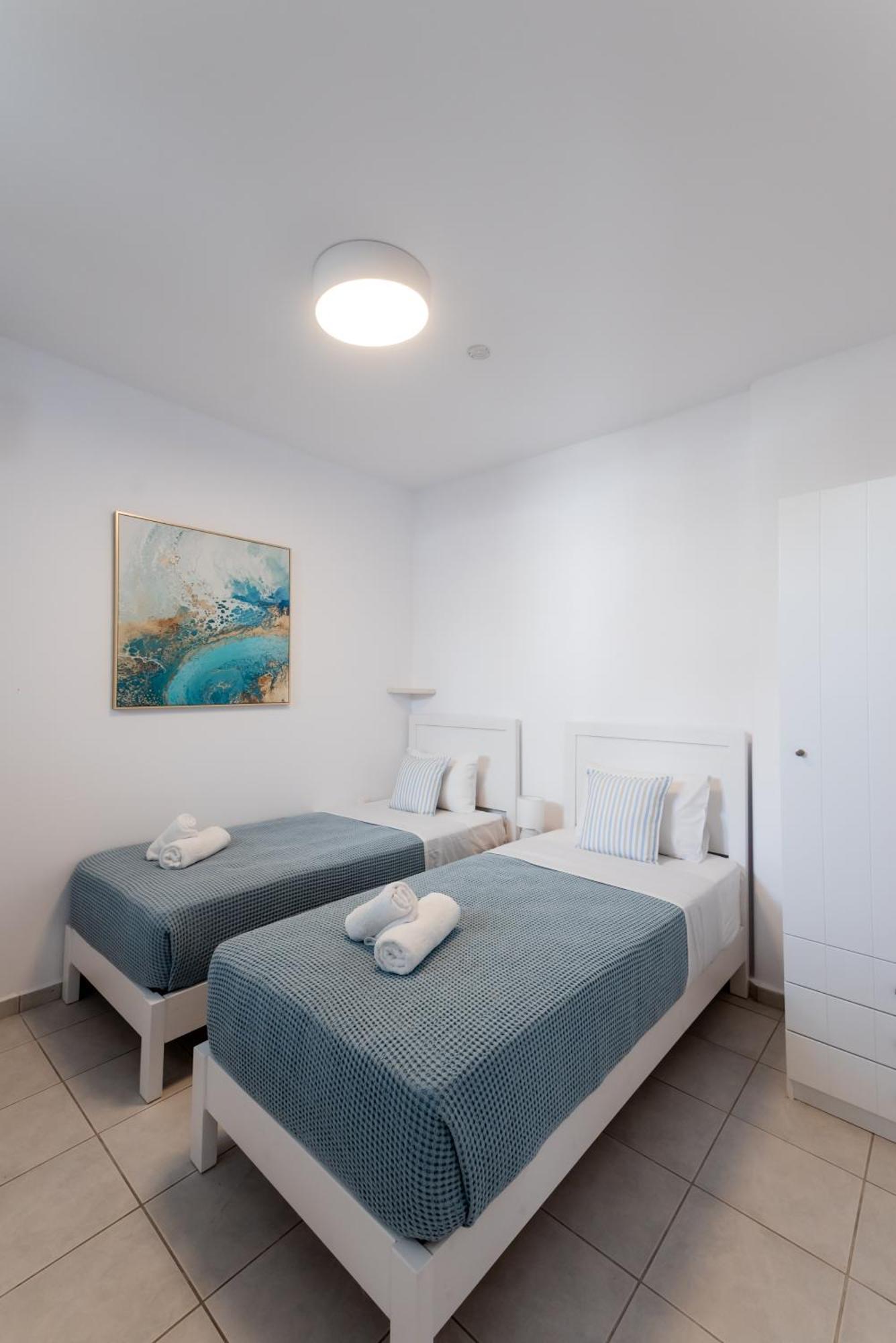 Olive Tree Mykonos Town Semi-Basement Apartment Exterior photo